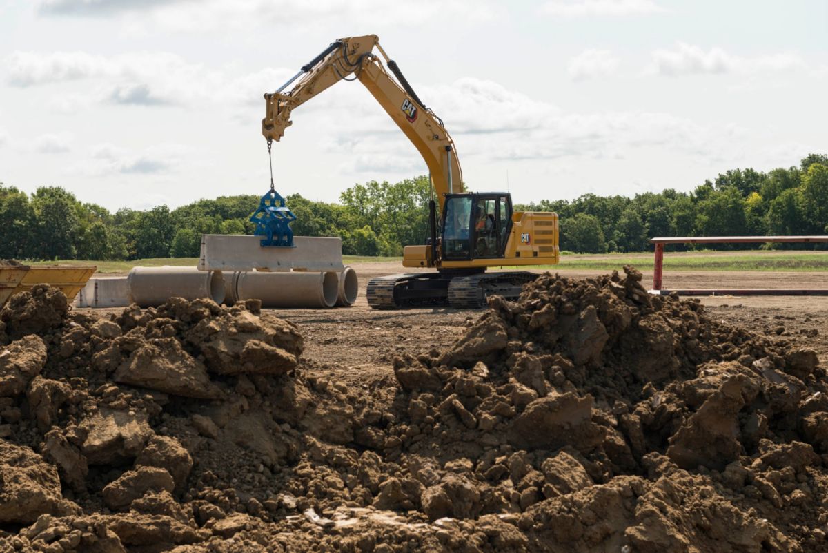 Excavadora Caterpillar 320