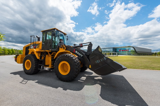 Cargador SANY SW405 con motor Deutz