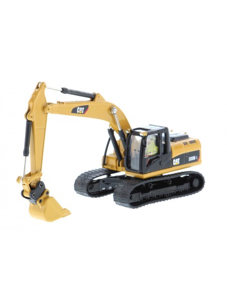 Excavadora hidráulica CAT 320D con múltiples herramientas · RS5168